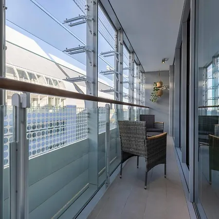 Prata Riverside Xvii By Innkeeper Appartamento