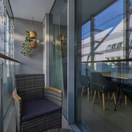 Prata Riverside Xvii By Innkeeper Διαμέρισμα *